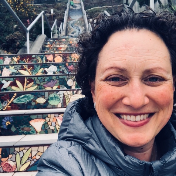 Meet the Posher Other - Meet your Posher, Nicole